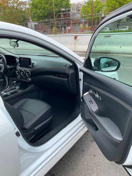 2023 Nissan Sentra SR Xtronic CVT