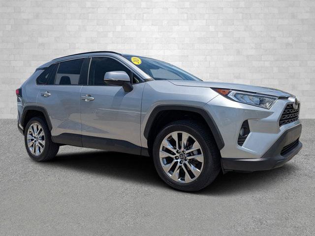 2020 Toyota RAV4 XLE Premium