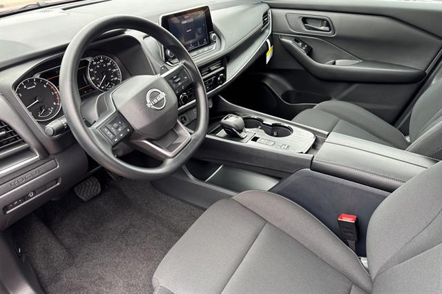 2025 Nissan Rogue S FWD