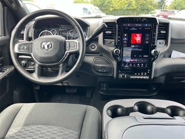 2025 RAM Ram 2500 RAM 2500 TRADESMAN CREW CAB 4X4 64 BOX