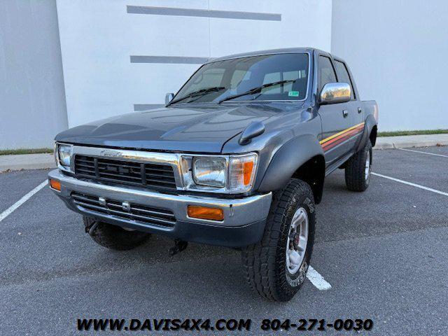 1991 Toyota Hilux Diesel 4X4 Crew Cab