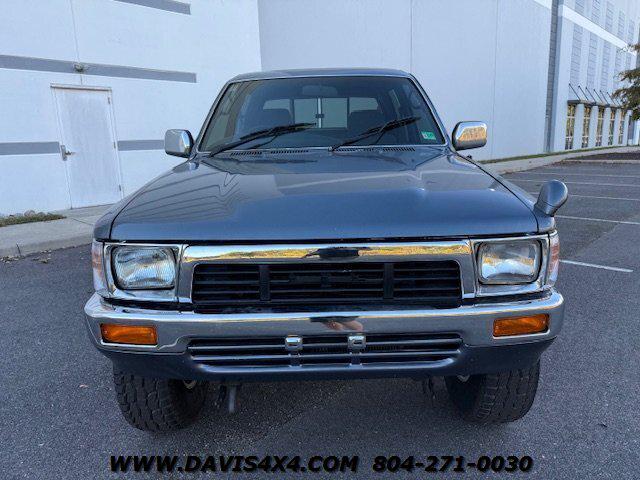 1991 Toyota Hilux Diesel 4X4 Crew Cab
