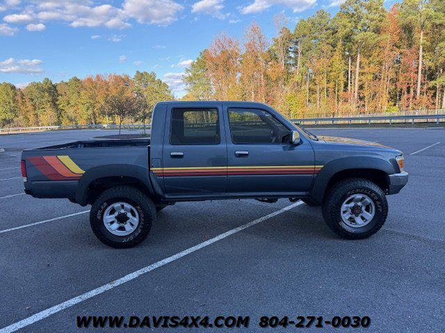 1991 Toyota Hilux Diesel 4X4 Crew Cab
