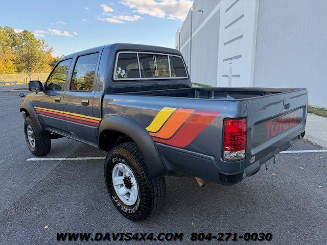 1991 Toyota Hilux Diesel 4X4 Crew Cab
