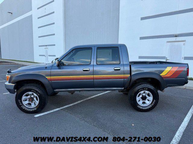 1991 Toyota Hilux Diesel 4X4 Crew Cab