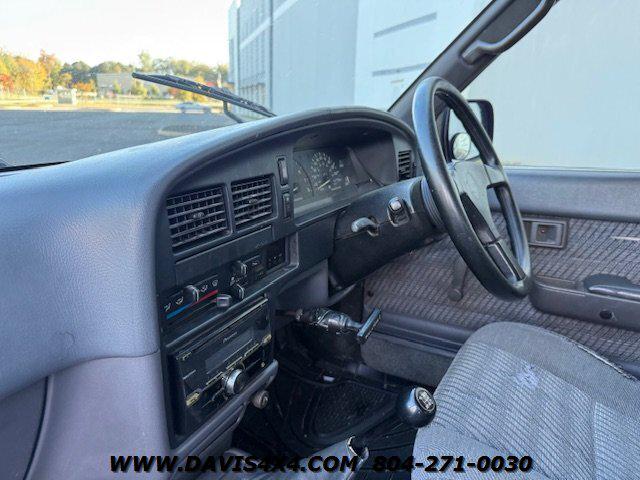 1991 Toyota Hilux Diesel 4X4 Crew Cab