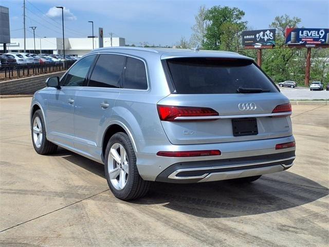 2024 Audi Q7 Premium Plus 45 TFSI quattro Tiptronic