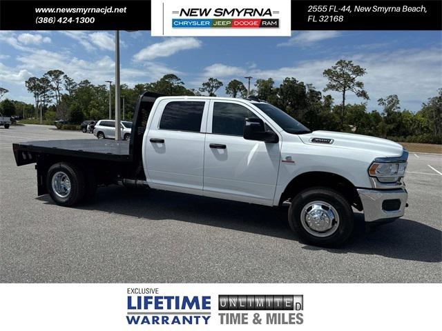 2024 RAM Ram 3500 Chassis Cab RAM 3500 TRADESMAN CREW CAB CHASSIS 4X4 60 CA