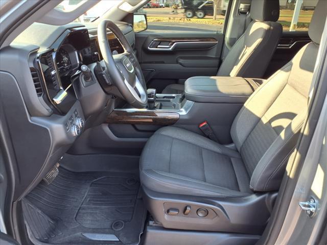 2023 GMC Sierra 1500 4WD Crew Cab Short Box Elevation with 3SB