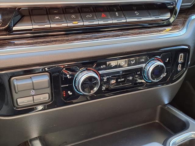 2023 GMC Sierra 1500 4WD Crew Cab Short Box Elevation with 3SB