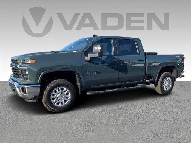 2025 Chevrolet Silverado 2500HD 4WD Crew Cab Standard Bed LT