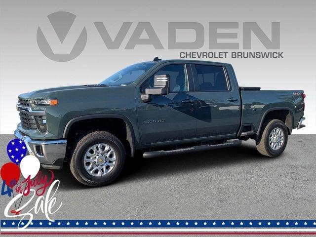 2025 Chevrolet Silverado 2500HD 4WD Crew Cab Standard Bed LT