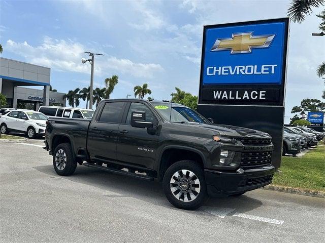 2022 Chevrolet Silverado 2500HD 4WD Crew Cab Standard Bed Custom