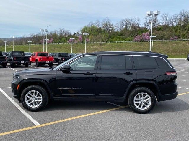 2023 Jeep Grand Cherokee L Laredo 4x4
