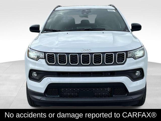 2025 Jeep Compass COMPASS LATITUDE 4X4
