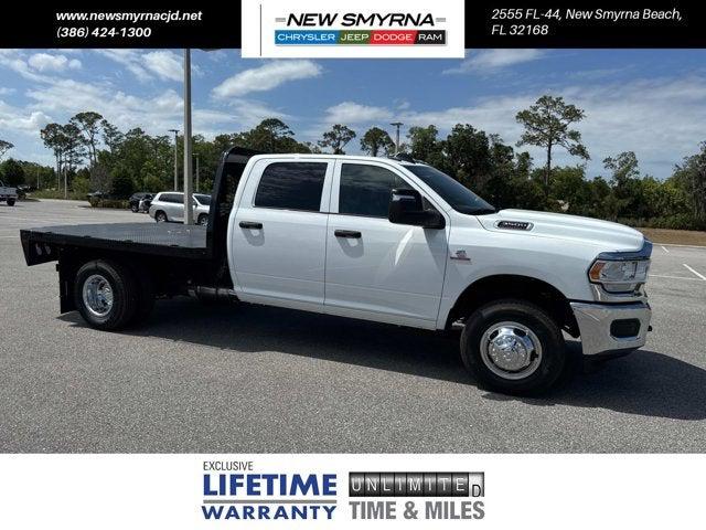2024 RAM Ram 3500 Chassis Cab RAM 3500 TRADESMAN CREW CAB CHASSIS 4X4 60 CA