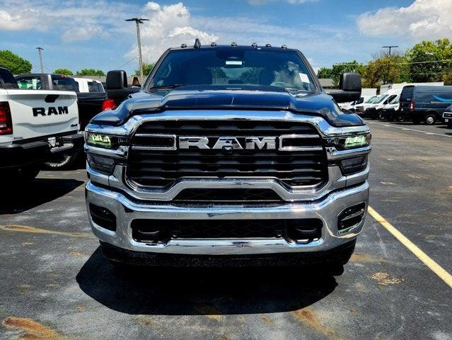 2025 RAM Ram 2500 RAM 2500 TRADESMAN CREW CAB 4X4 8 BOX 2025 RAM Ram 2500 RAM 2500 TRADESMAN CREW CAB 4X4 8 BOX