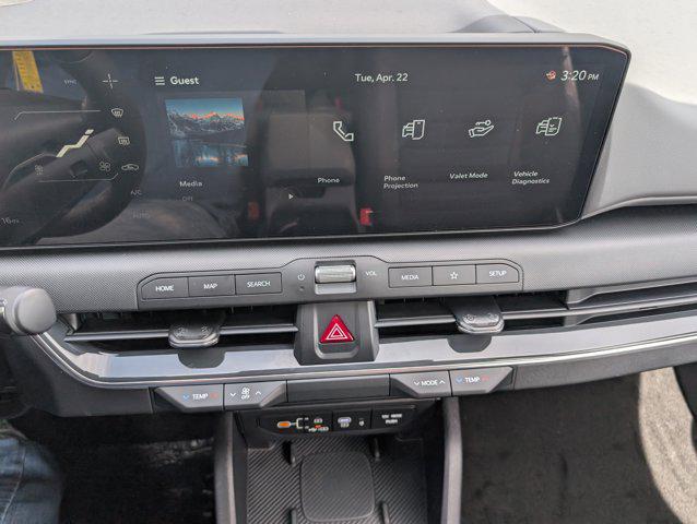 2025 Kia K4 EX
