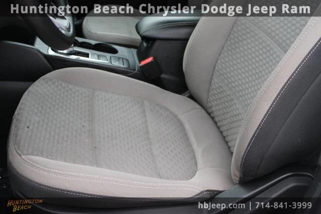 2022 Ford Escape SE Hybrid