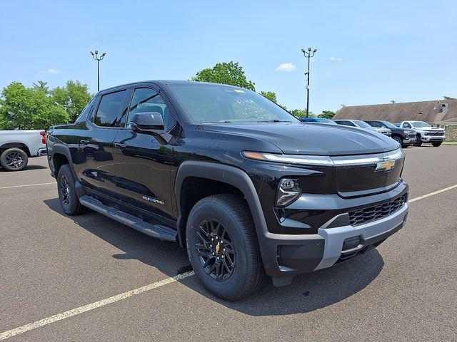 2025 Chevrolet Silverado EV LT