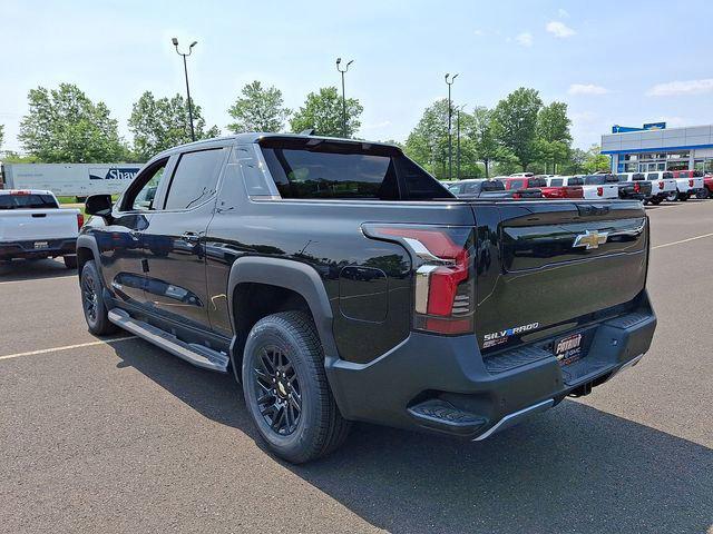 2025 Chevrolet Silverado EV LT