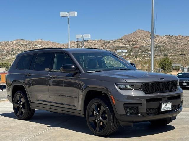 2025 Jeep Grand Cherokee GRAND CHEROKEE L ALTITUDE 4X4 2025 Jeep Grand Cherokee GRAND CHEROKEE L ALTITUDE 4X4