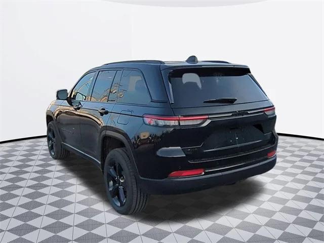 2025 Jeep Grand Cherokee GRAND CHEROKEE ALTITUDE 4X4