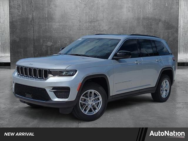 2025 Jeep Grand Cherokee GRAND CHEROKEE LAREDO X 4X2