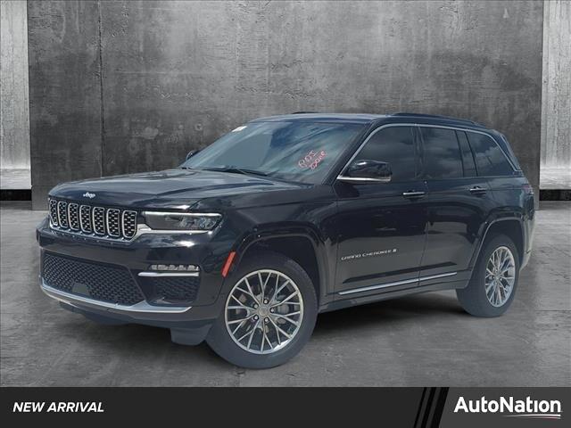 2025 Jeep Grand Cherokee GRAND CHEROKEE SUMMIT 4X4