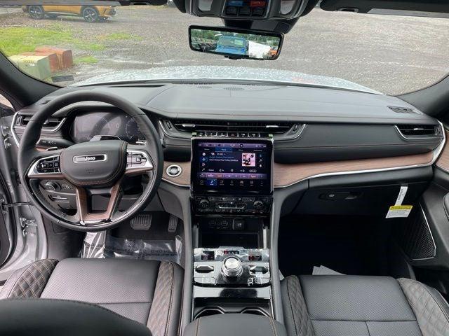 2025 Jeep Grand Cherokee GRAND CHEROKEE L SUMMIT 4X4