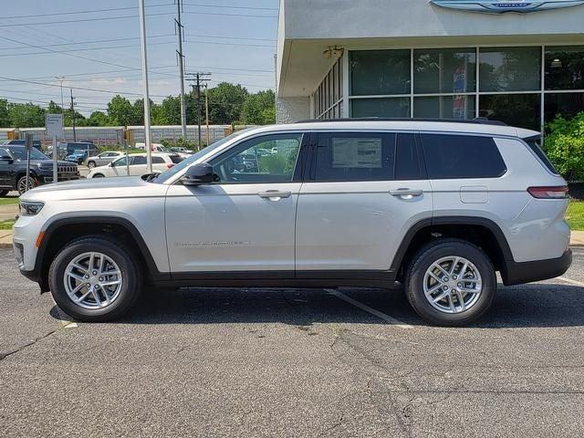 2025 Jeep Grand Cherokee GRAND CHEROKEE L LAREDO X 4X4