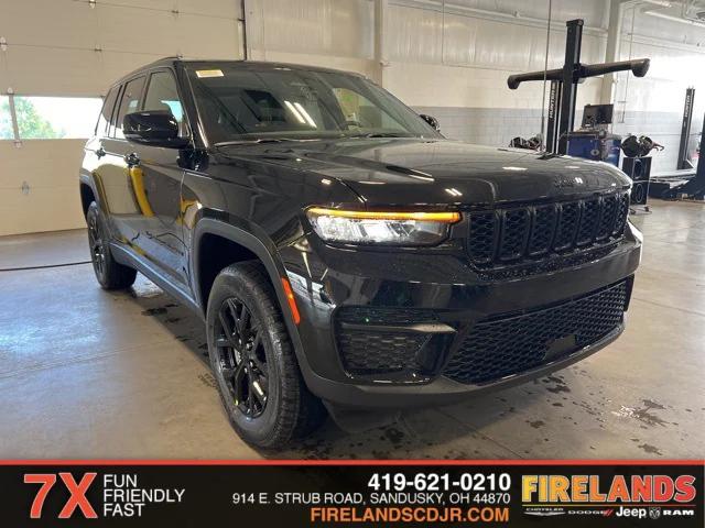 2025 Jeep Grand Cherokee GRAND CHEROKEE ALTITUDE 4X4