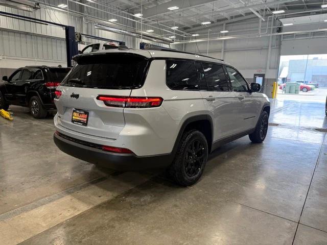 2025 Jeep Grand Cherokee GRAND CHEROKEE L ALTITUDE 4X4 2025 Jeep Grand Cherokee GRAND CHEROKEE L ALTITUDE 4X4