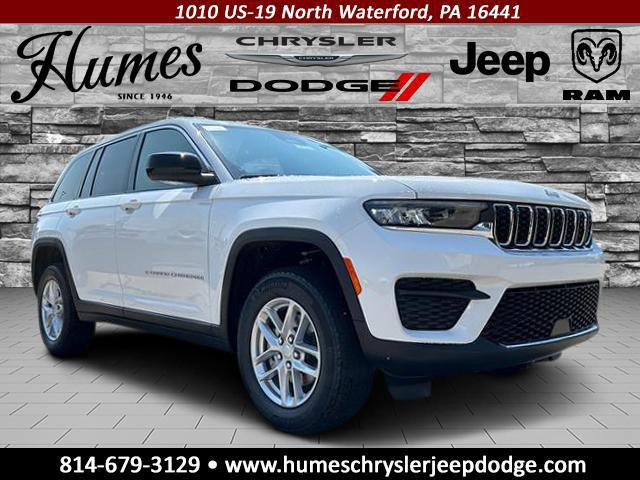 2025 Jeep Grand Cherokee GRAND CHEROKEE LAREDO X 4X4