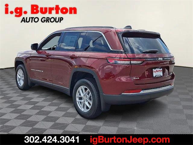 2025 Jeep Grand Cherokee GRAND CHEROKEE LAREDO X 4X4