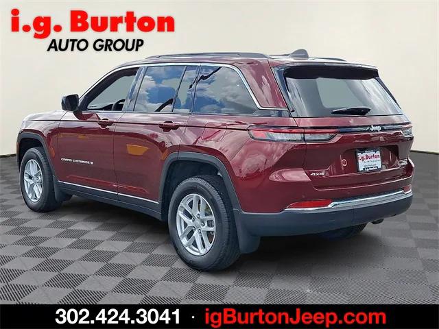 2025 Jeep Grand Cherokee GRAND CHEROKEE LAREDO X 4X4
