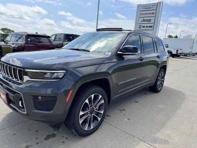 2025 Jeep Grand Cherokee GRAND CHEROKEE L OVERLAND 4X4