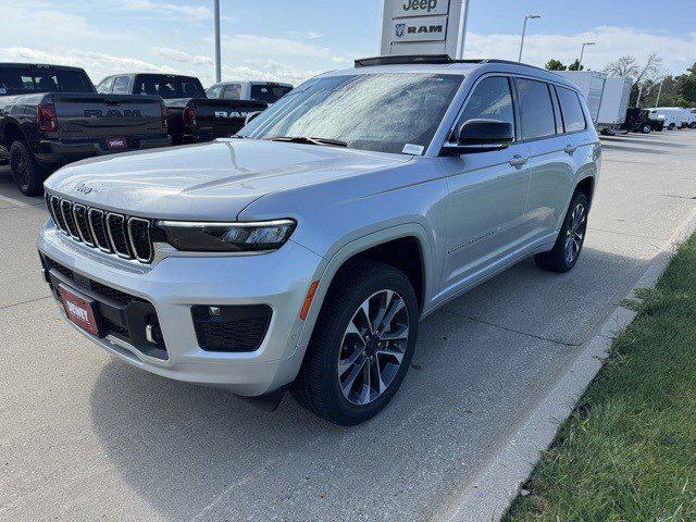 2025 Jeep Grand Cherokee GRAND CHEROKEE L OVERLAND 4X4
