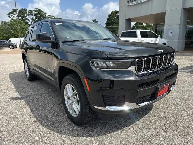 2025 Jeep Grand Cherokee GRAND CHEROKEE L LAREDO X 4X2