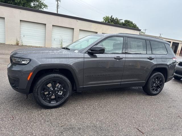 2025 Jeep Grand Cherokee GRAND CHEROKEE L ALTITUDE X 4X2