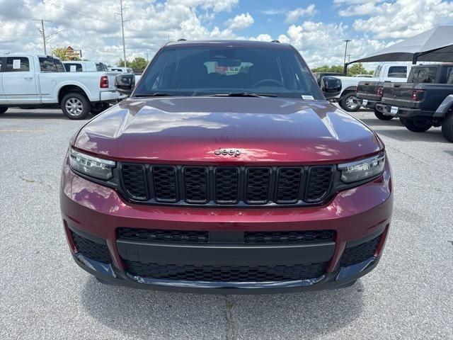 2025 Jeep Grand Cherokee GRAND CHEROKEE L ALTITUDE 4X2