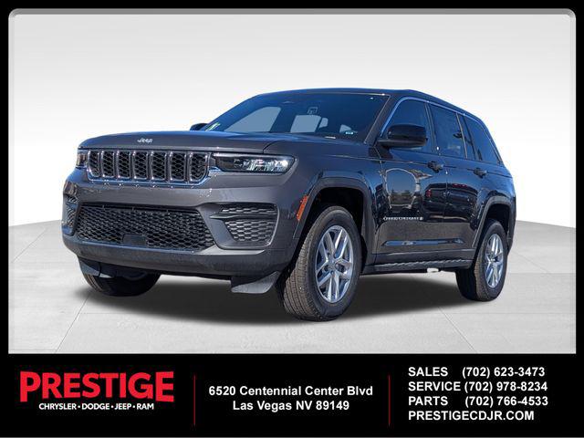 2025 Jeep Grand Cherokee GRAND CHEROKEE LAREDO X 4X4