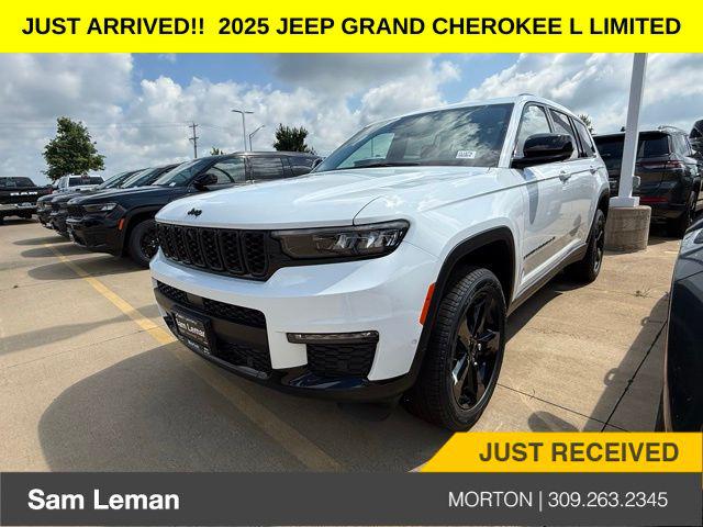 2025 Jeep Grand Cherokee GRAND CHEROKEE L LIMITED 4X4