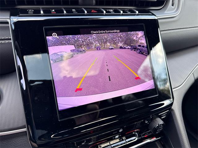 2025 Jeep Grand Cherokee GRAND CHEROKEE L LAREDO X 4X4 2025 Jeep Grand Cherokee GRAND CHEROKEE L LAREDO X 4X4