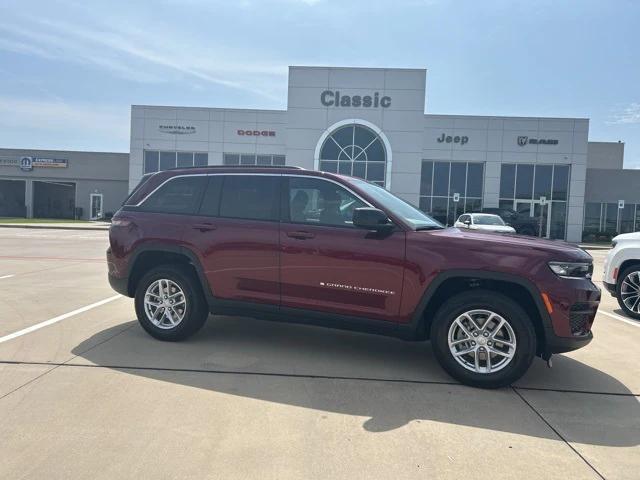 2025 Jeep Grand Cherokee GRAND CHEROKEE LAREDO X 4X2