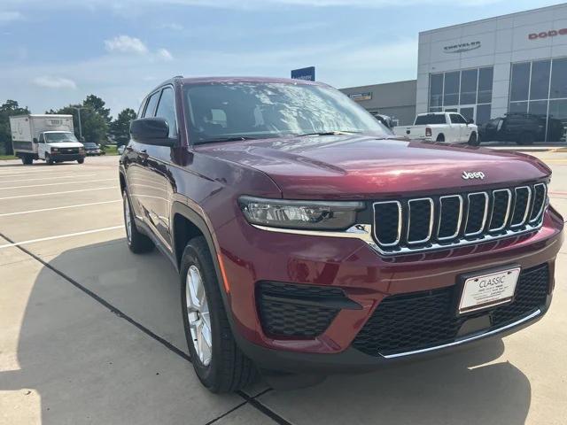 2025 Jeep Grand Cherokee GRAND CHEROKEE LAREDO X 4X2