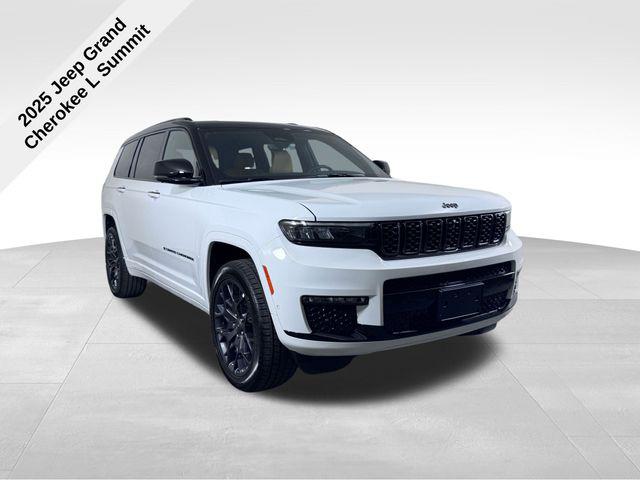 2025 Jeep Grand Cherokee GRAND CHEROKEE L SUMMIT 4X4