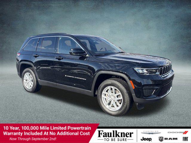 2025 Jeep Grand Cherokee GRAND CHEROKEE LAREDO X 4X4