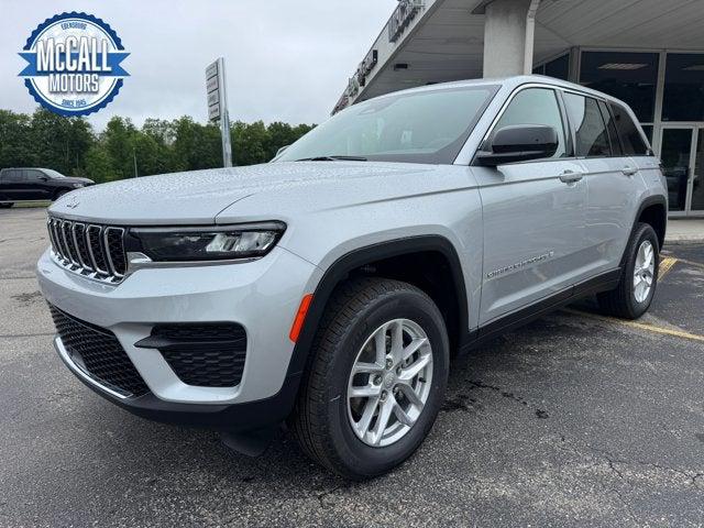2025 Jeep Grand Cherokee GRAND CHEROKEE LAREDO X 4X4