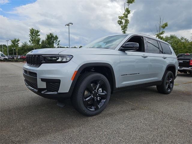 2025 Jeep Grand Cherokee GRAND CHEROKEE L ALTITUDE X 4X2